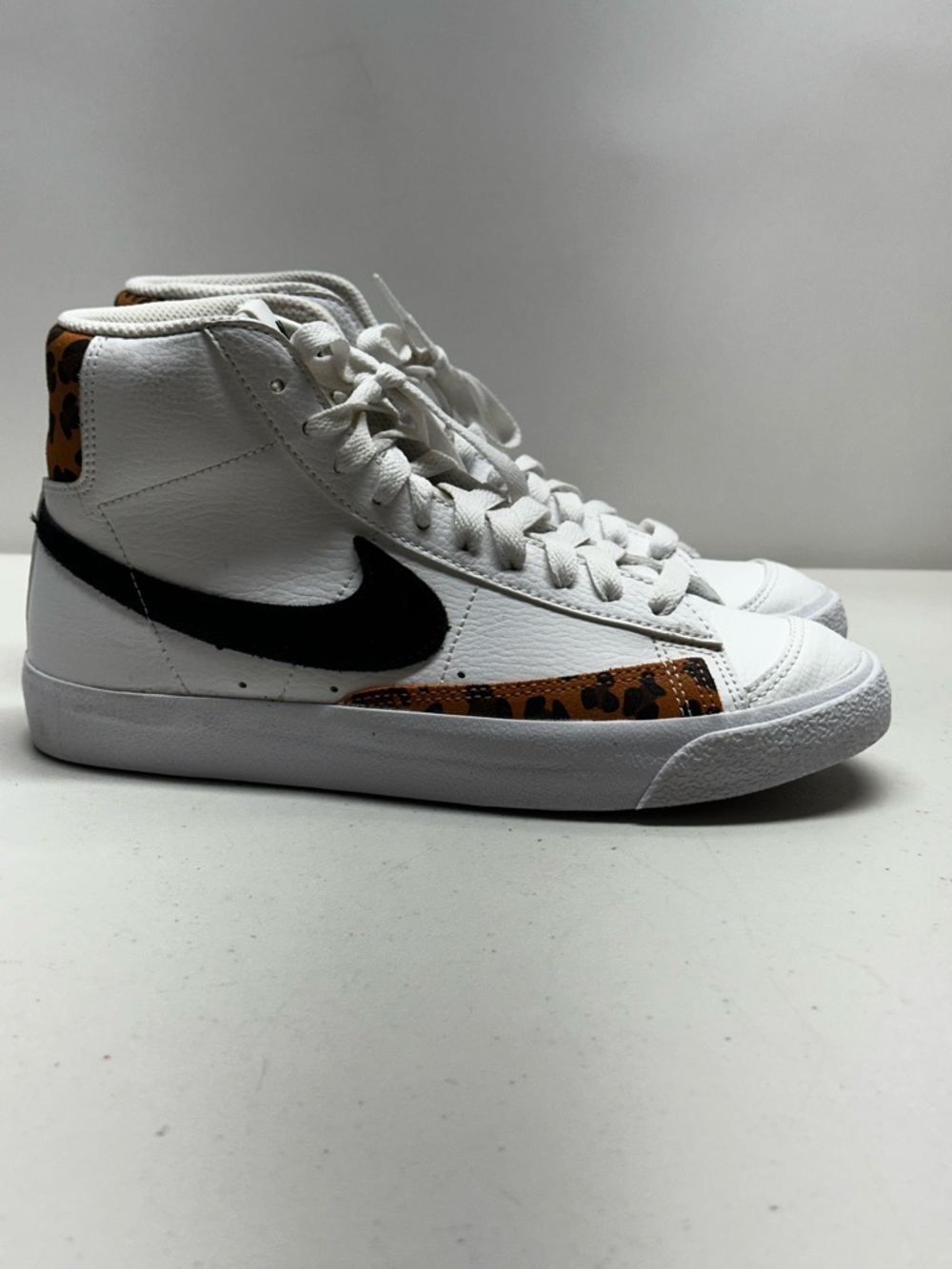 Nike Blazer Mid GS Leopard DJ4603-100 White Shoes Youth 6Y Sneakers